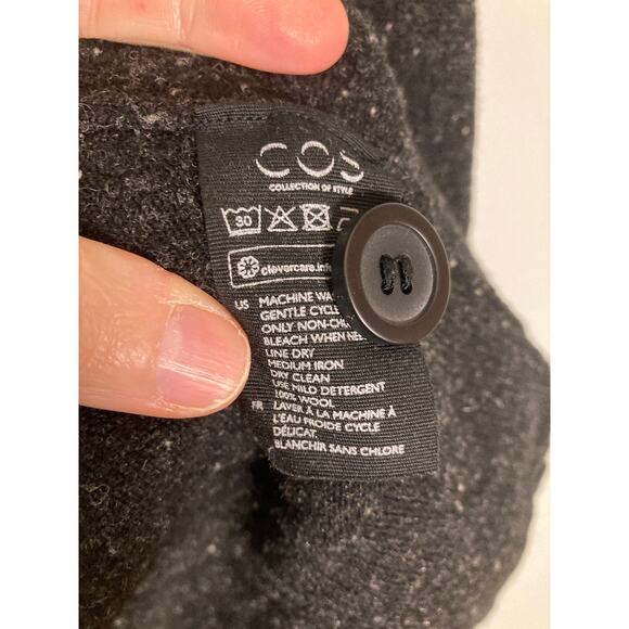 COS Cardigan Black Speckled Wool Blend Hipster Dad Vibes Sz Mens S Womens M/L - Picture 6 of 7